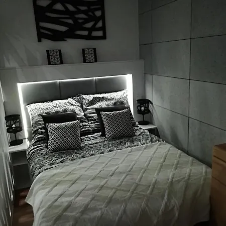 Centrum Dorzecze Legnickiej * Vratislav